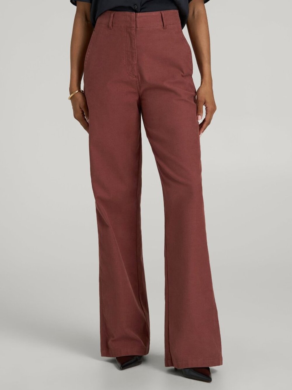 American Tall High Rise Wide Leg Flat Front Chinos | Intense Rust | Size 8